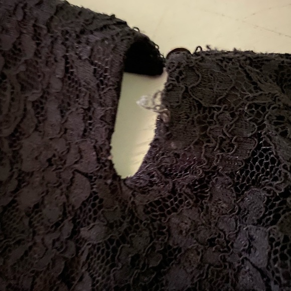 Women’s Black Lace Blouse Size XS - Picture 9 of 10